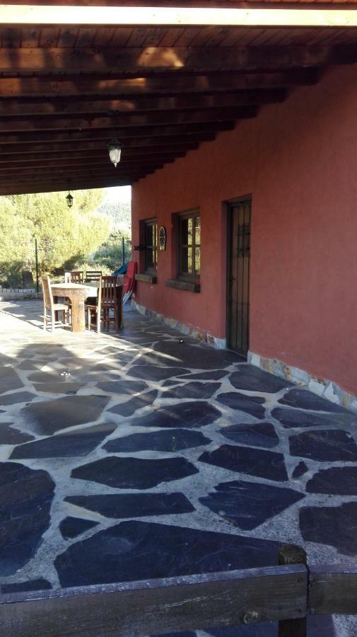 Casa Penelas, Petin Exterior foto